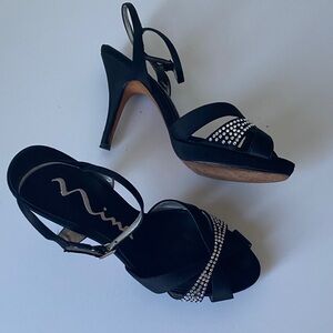 Nina Black Heels with Sparkling Accents